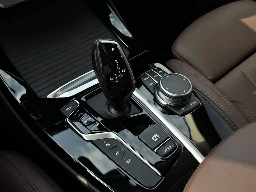 BMW X3 2021 — фото 18