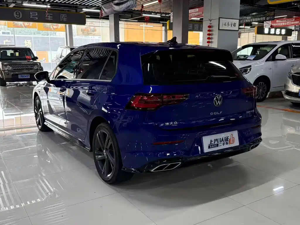 Volkswagen Golf 2023