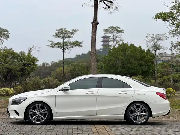Mercedes-Benz CLA 2017