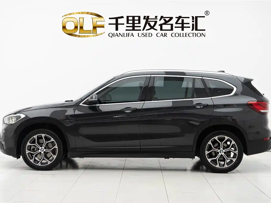 BMW X1 2022 — фото 8