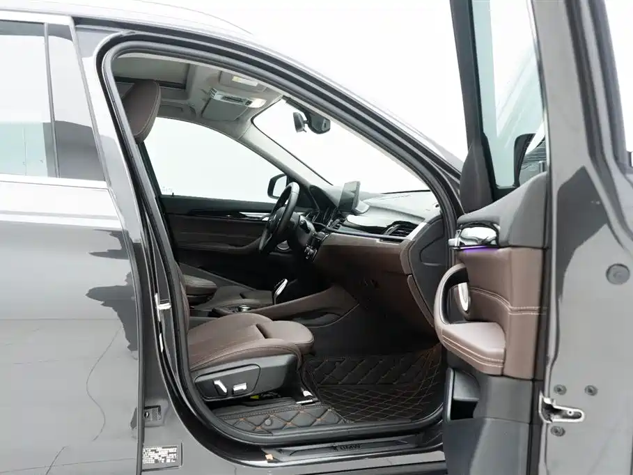 BMW X1 2022 — фото 15