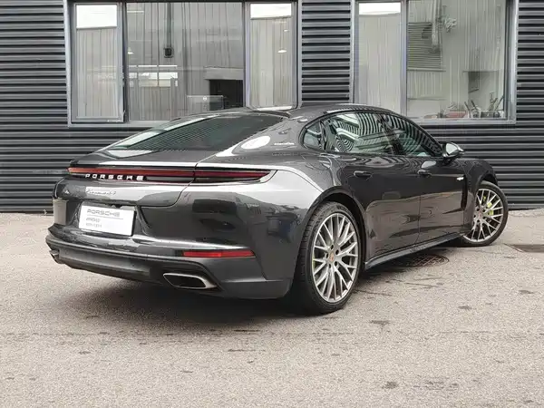 Porsche Panamera New Energy 2025