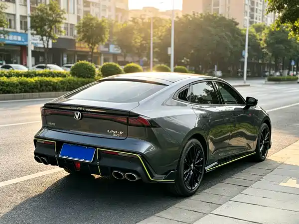 Changan UNI-V 2022