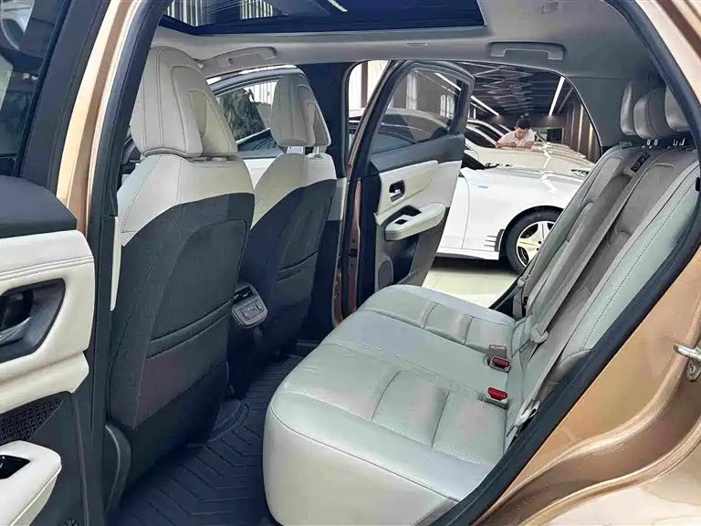 Nissan ARIYA 2024 — фото 10
