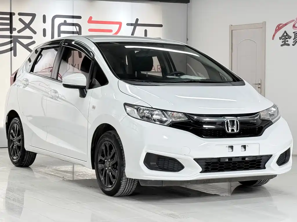 Honda Fit 2019 — фото 3