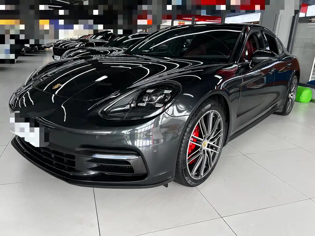 Porsche Panamera 2020