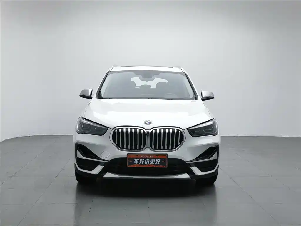 BMW X1 2021 — фото 3