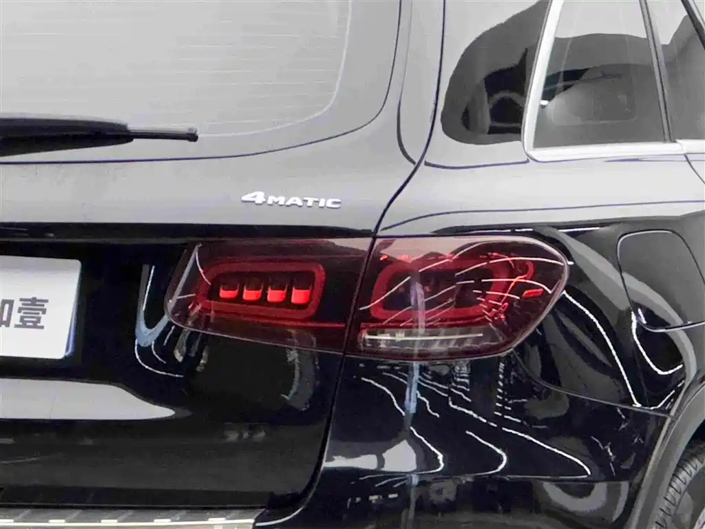 Mercedes-Benz GLC 2021