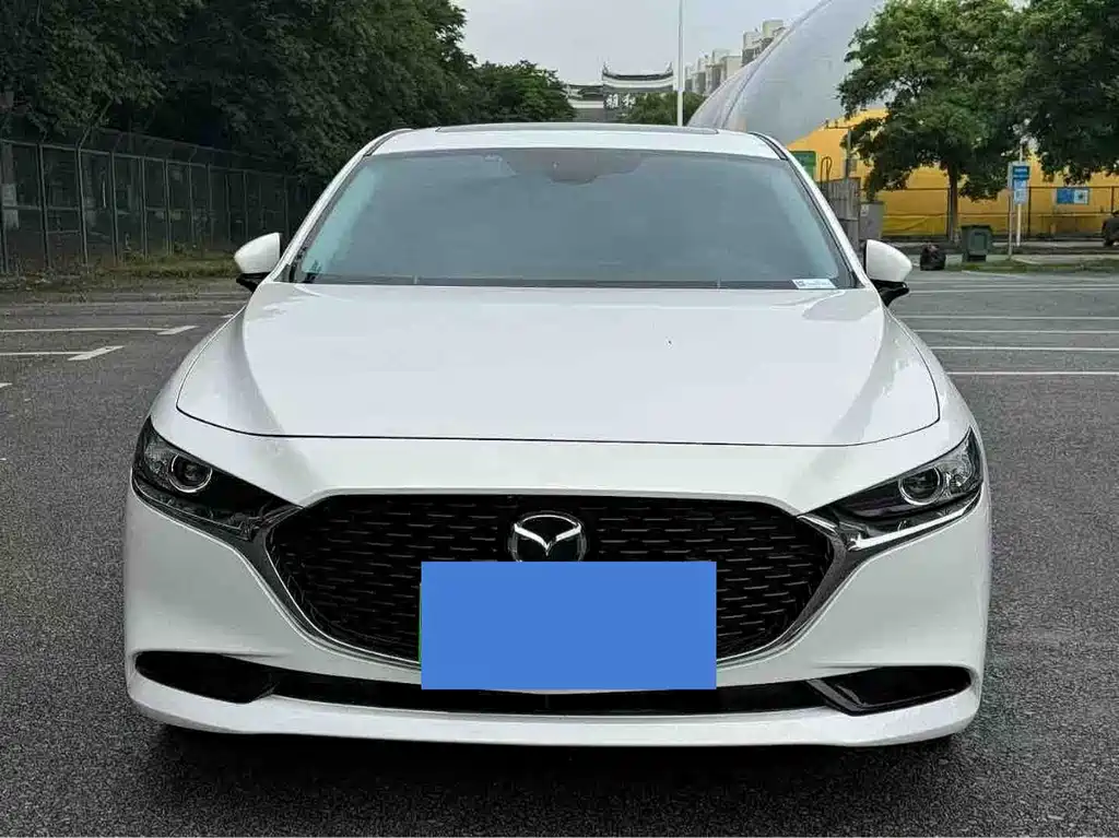 Mazda 3 Axela 2025