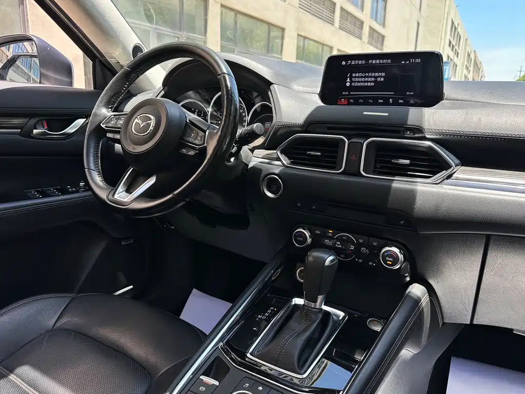 Mazda CX-5 2018 — фото 7