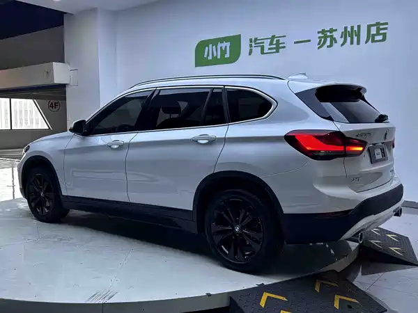 BMW X1 2021