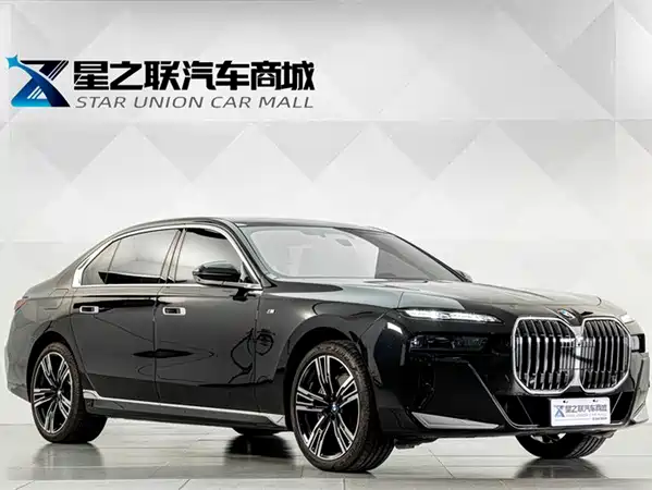 BMW 7 Series 2024