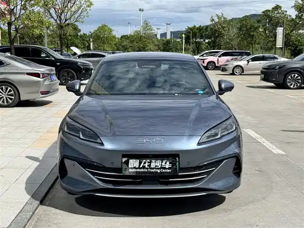 BYD Seal 06 2025