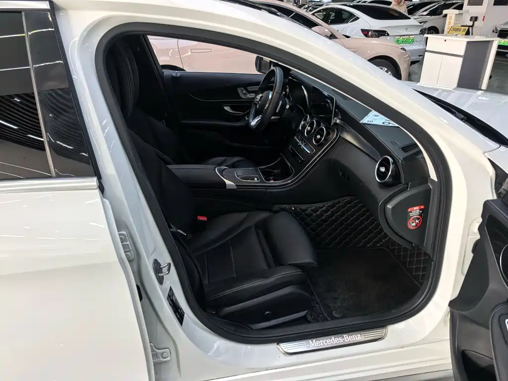Mercedes-Benz C-Class 2020 — фото 12