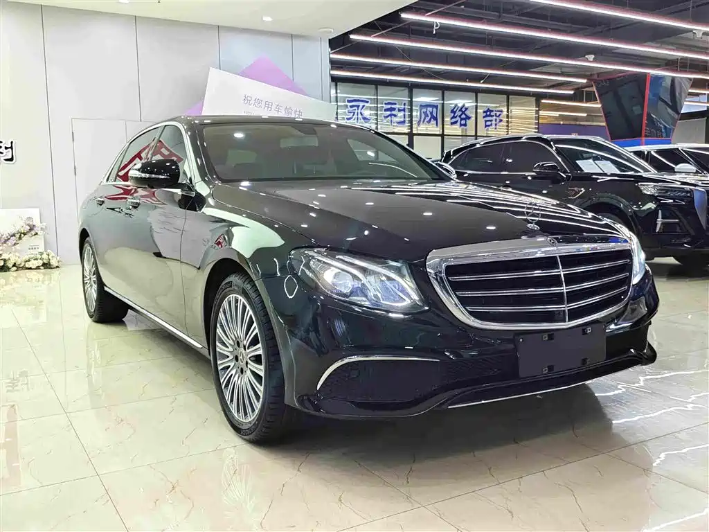 Mercedes-Benz E-Class 2020 — фото 3