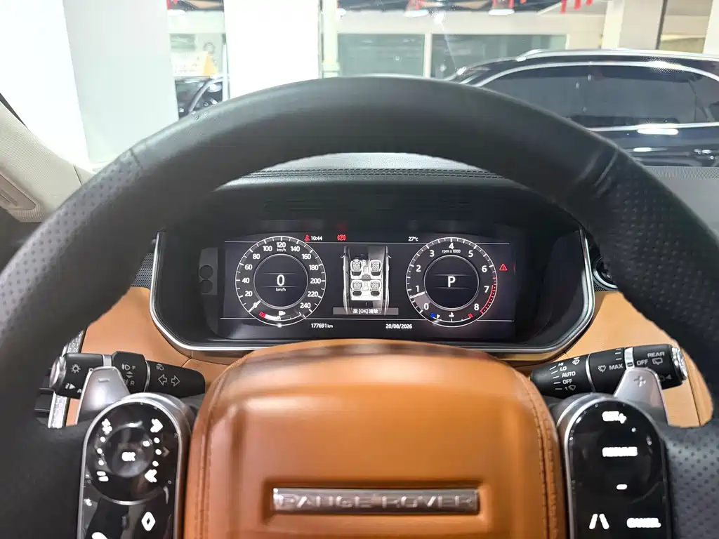 Land Rover Range Rover Sport 2018 — фото 8