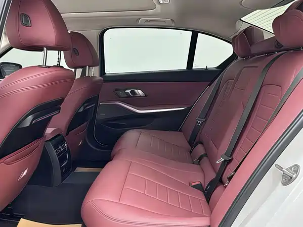 BMW 3 Series 2021