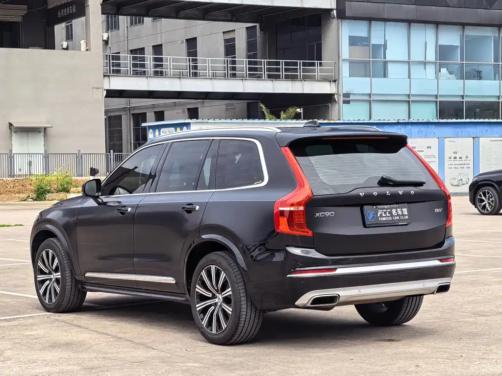 Volvo XC90 2020 — фото 5