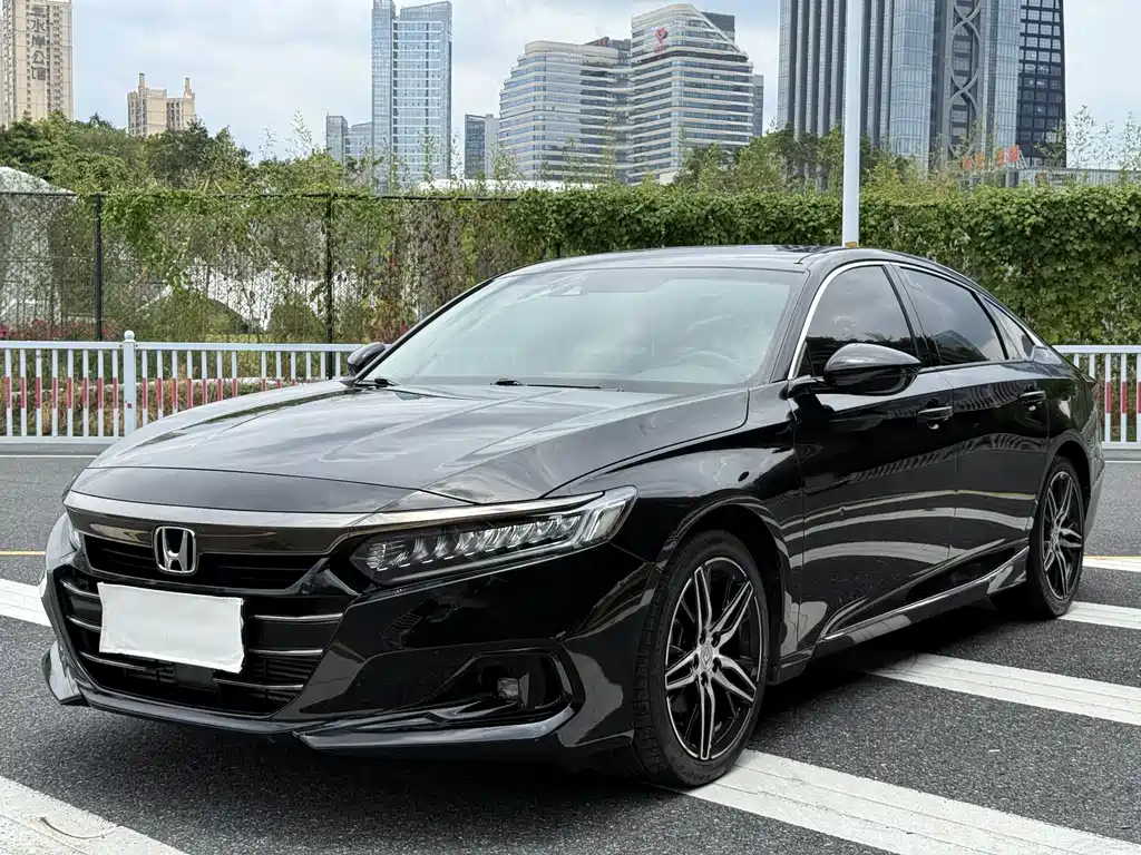 Honda Accord 2022 — фото 3
