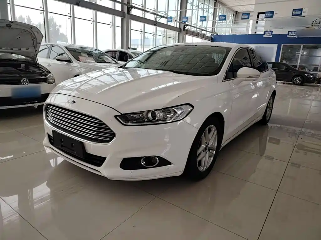 Ford Mondeo 2014 — фото 2
