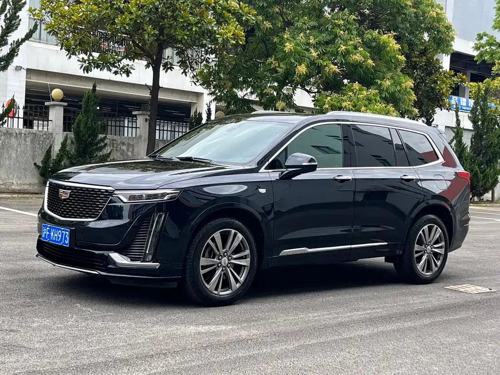 Cadillac XT6 2019 — фото 1