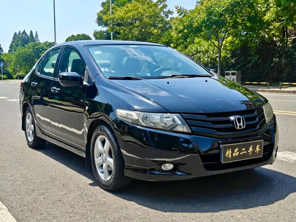 Honda City Classic 2010 — фото 3