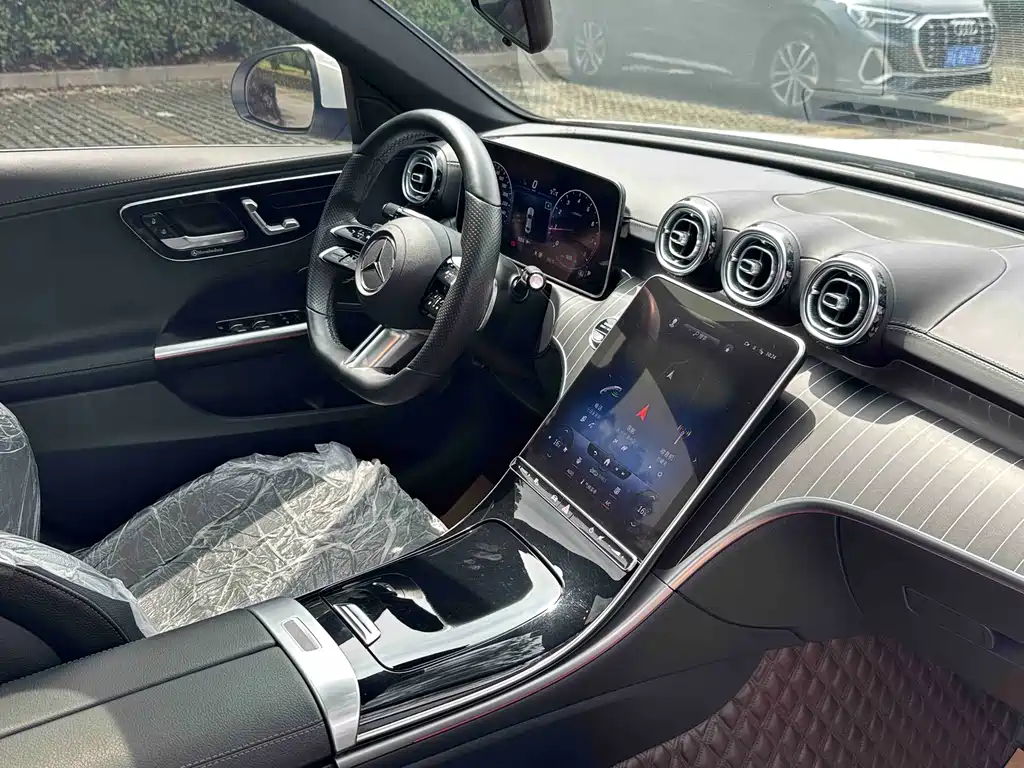 Mercedes-Benz C-Class 2022 — фото 8