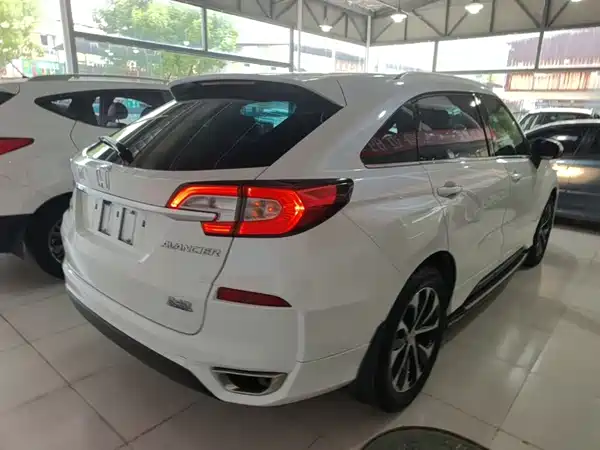Honda Avancier 2017