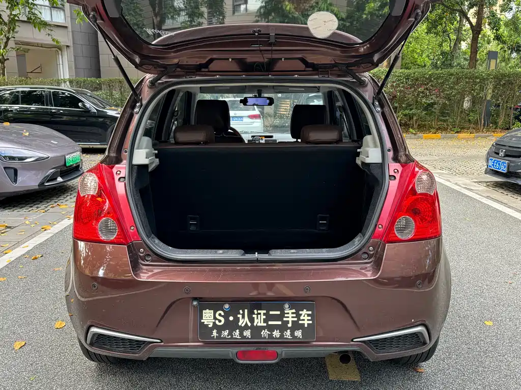 Suzuki Swift 2015