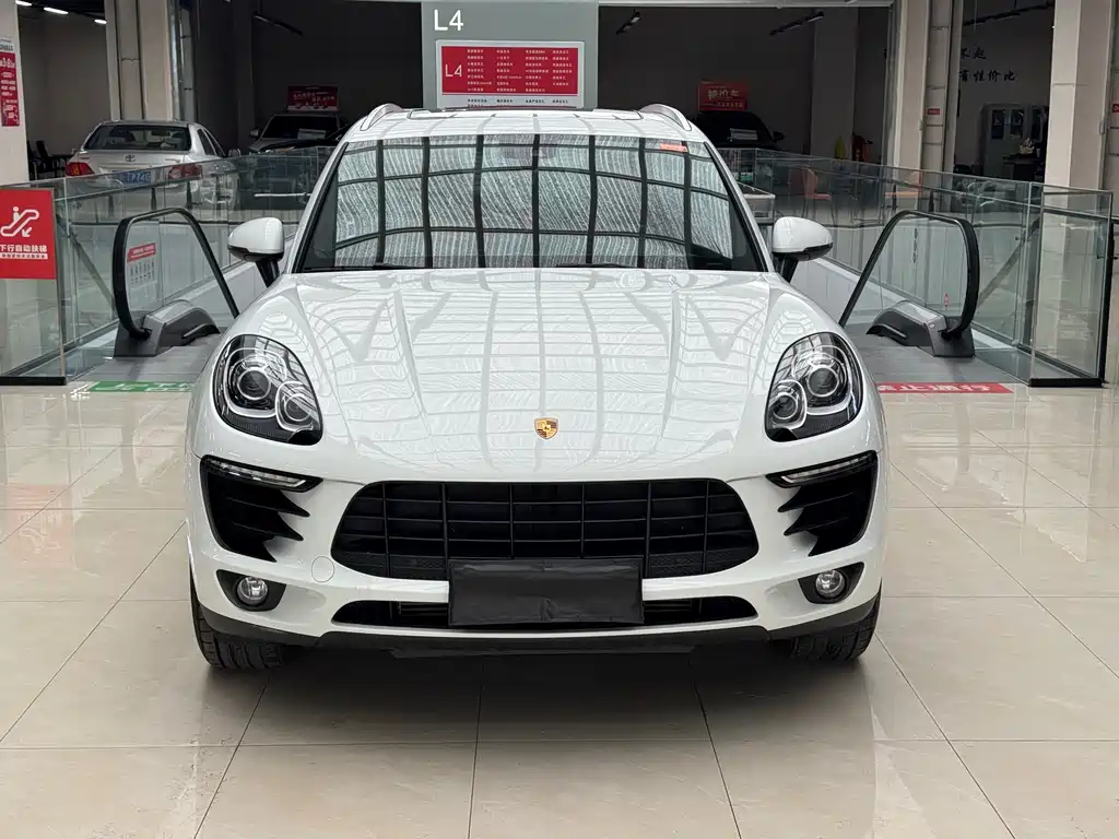 Porsche Macan 2017 — фото 2