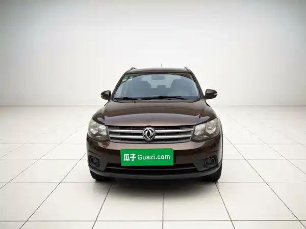 Dongfeng Fengguang 360 2015