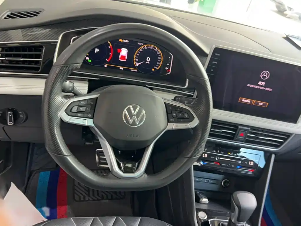 Volkswagen Tiguan L 2024