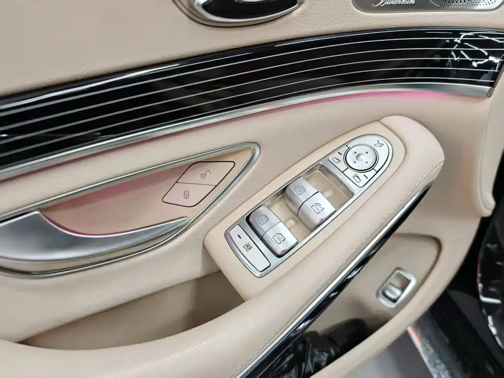 Mercedes-Benz S-Class 2015 — фото 17