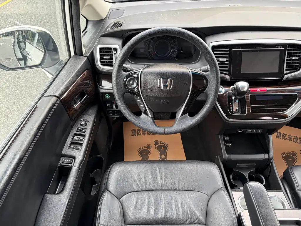 Honda Odyssey 2020 — фото 12