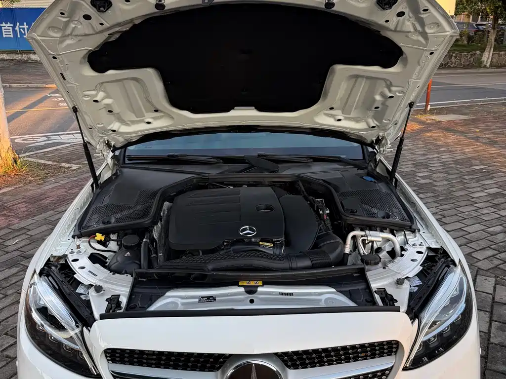 Mercedes-Benz C-Class 2020 — фото 16