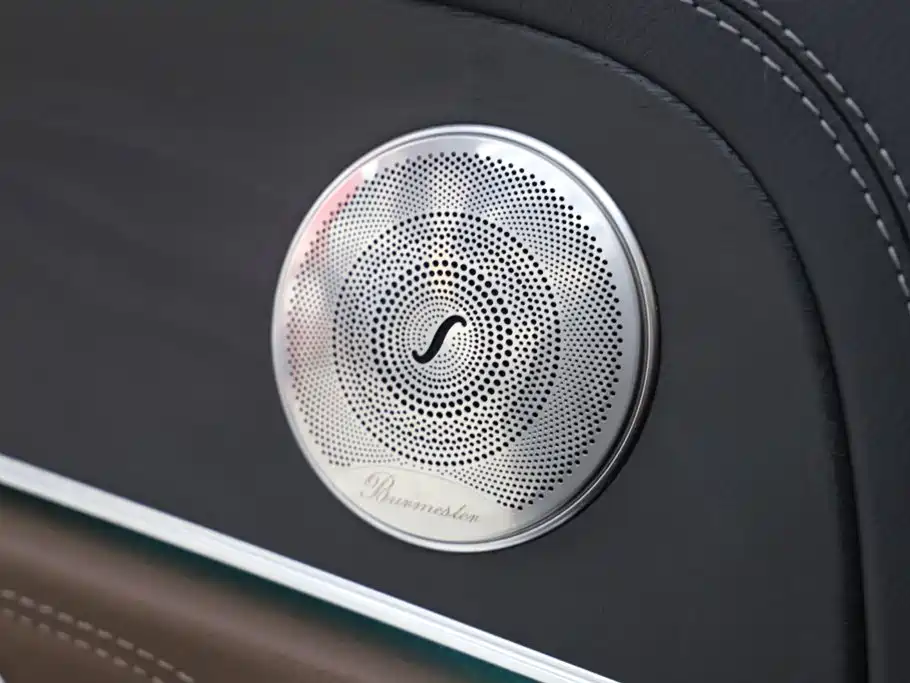Mercedes-Benz E-Class 2020 — фото 17