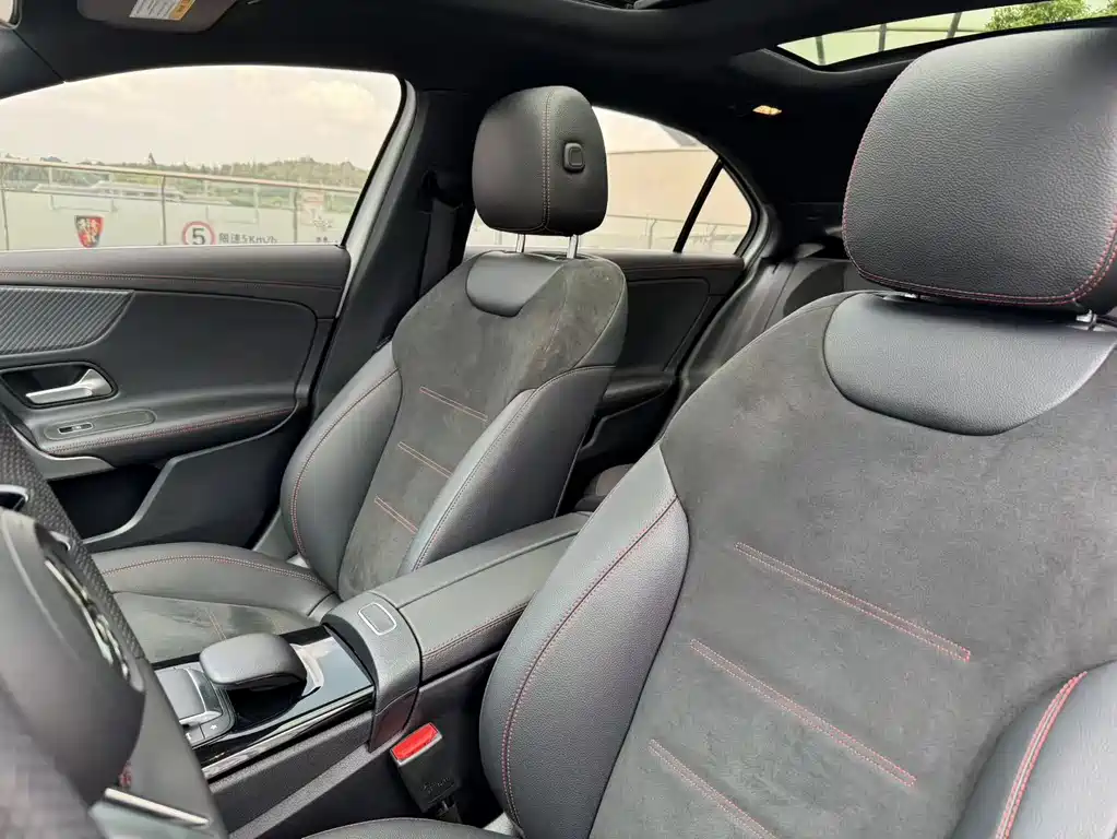 Mercedes-Benz A-Class 2023 — фото 23