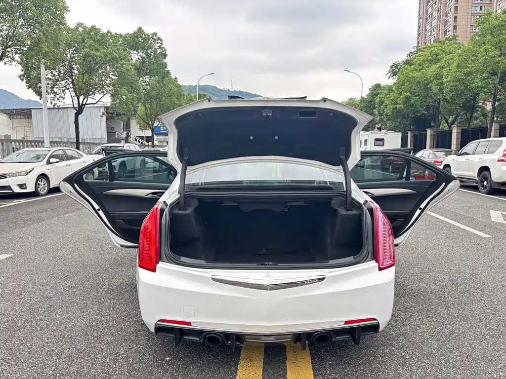 Cadillac ATS-L 2018 — фото 18