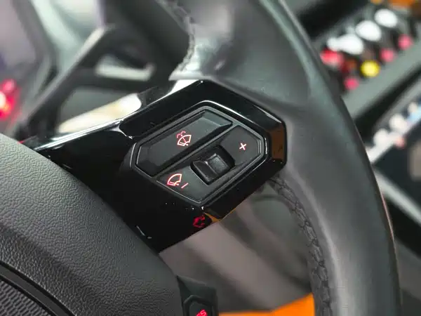 Lamborghini Huracan 2021