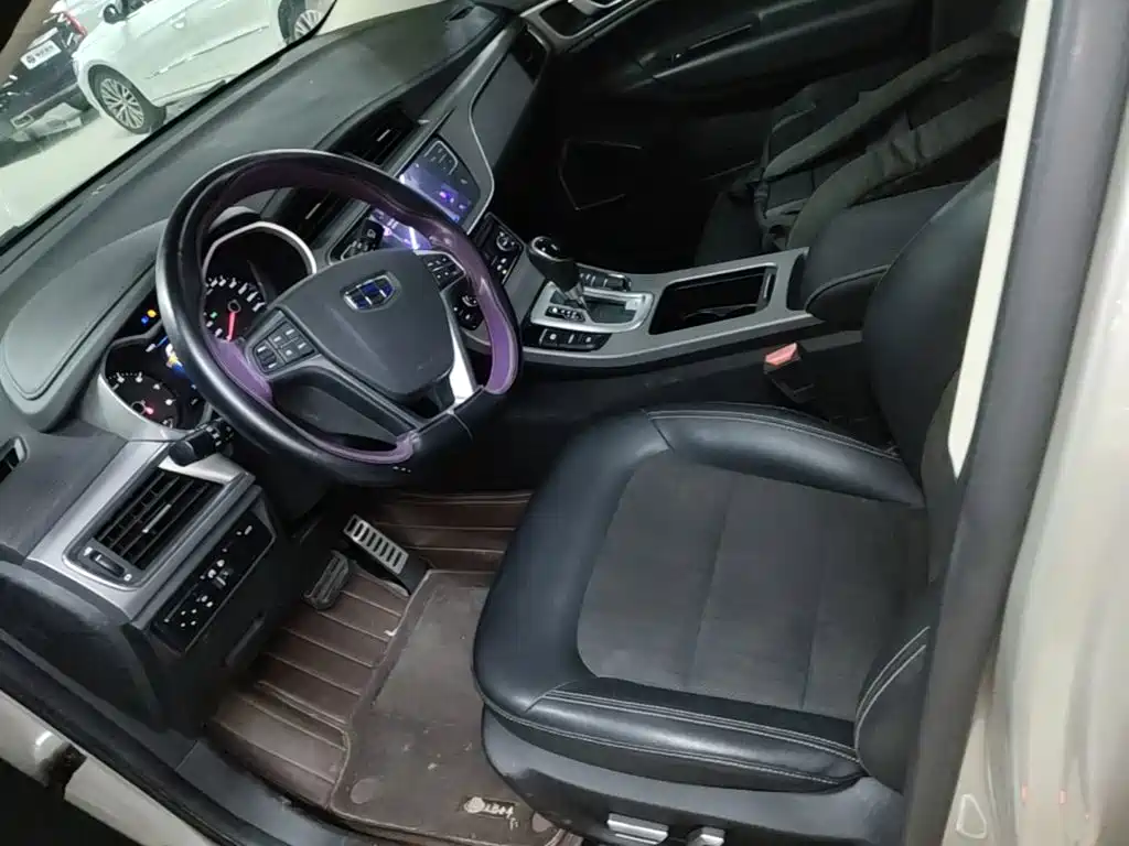 Geely Emgrand GS 2018 — фото 15