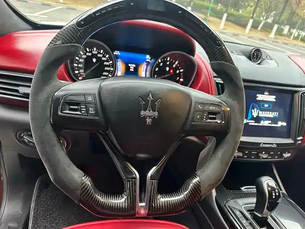 Maserati Levante 2017