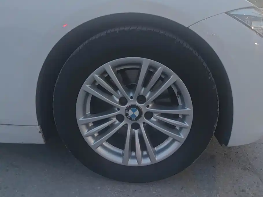 BMW 3 Series 2015