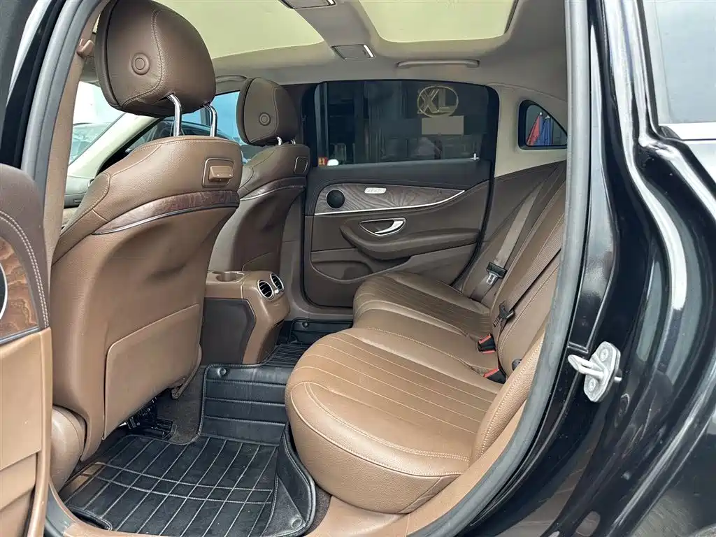 Mercedes-Benz E-Class 2020