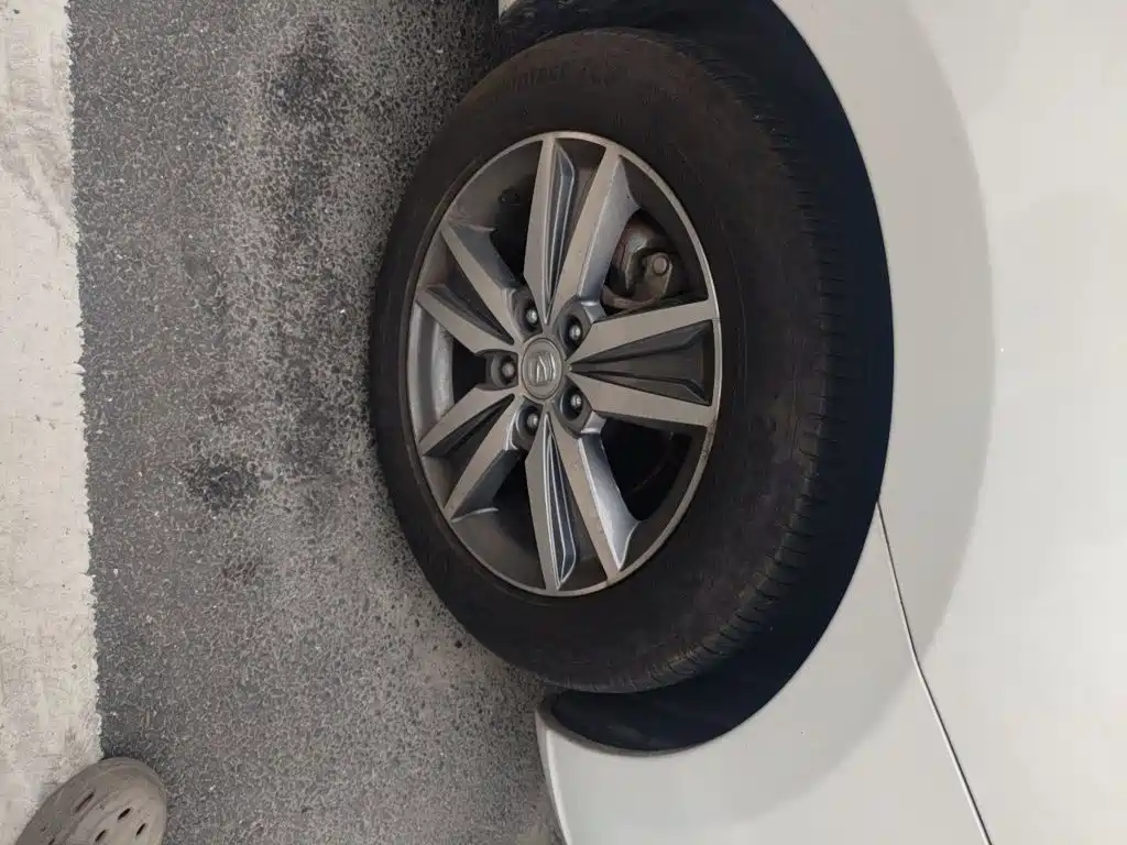 Changan Eado 2015 — фото 8
