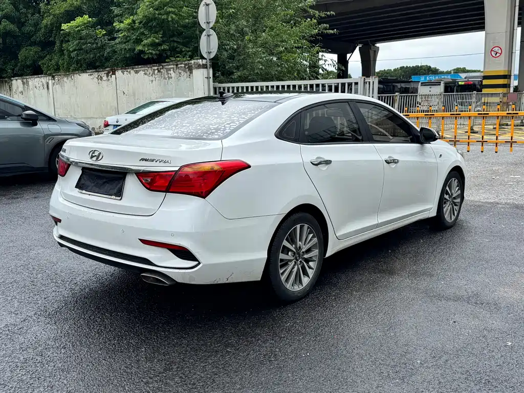 Hyundai Mistra 2020 — фото 16