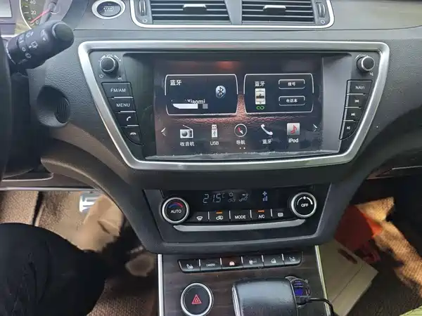 Landwind X7 2015
