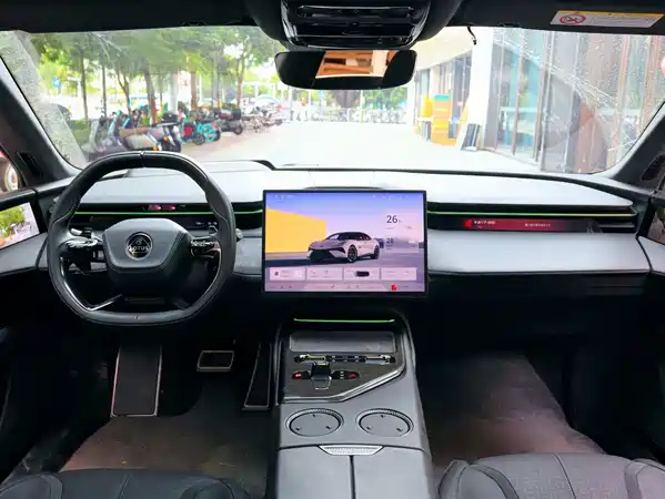 Lotus EMEYA 2025