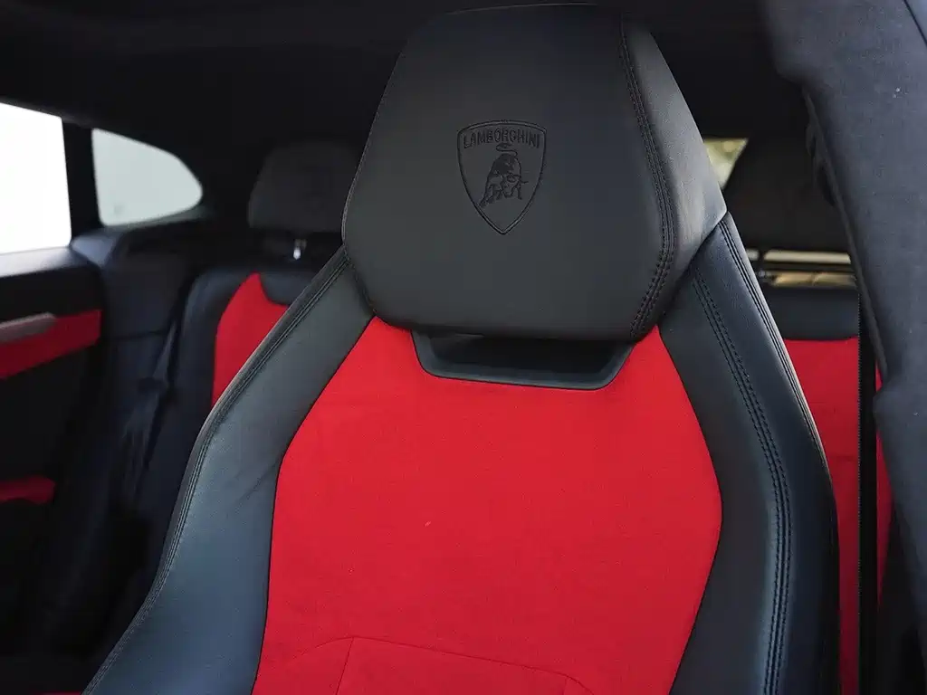 Lamborghini Urus 2020 — фото 10