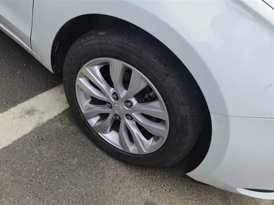 Buick Excelle 2021
