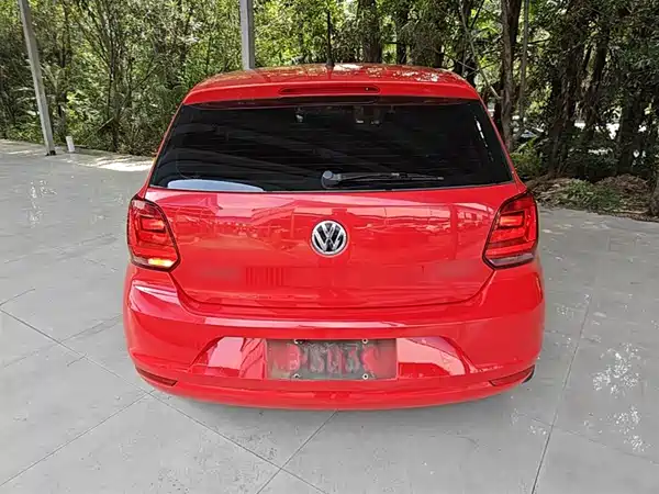 Volkswagen Polo 2016